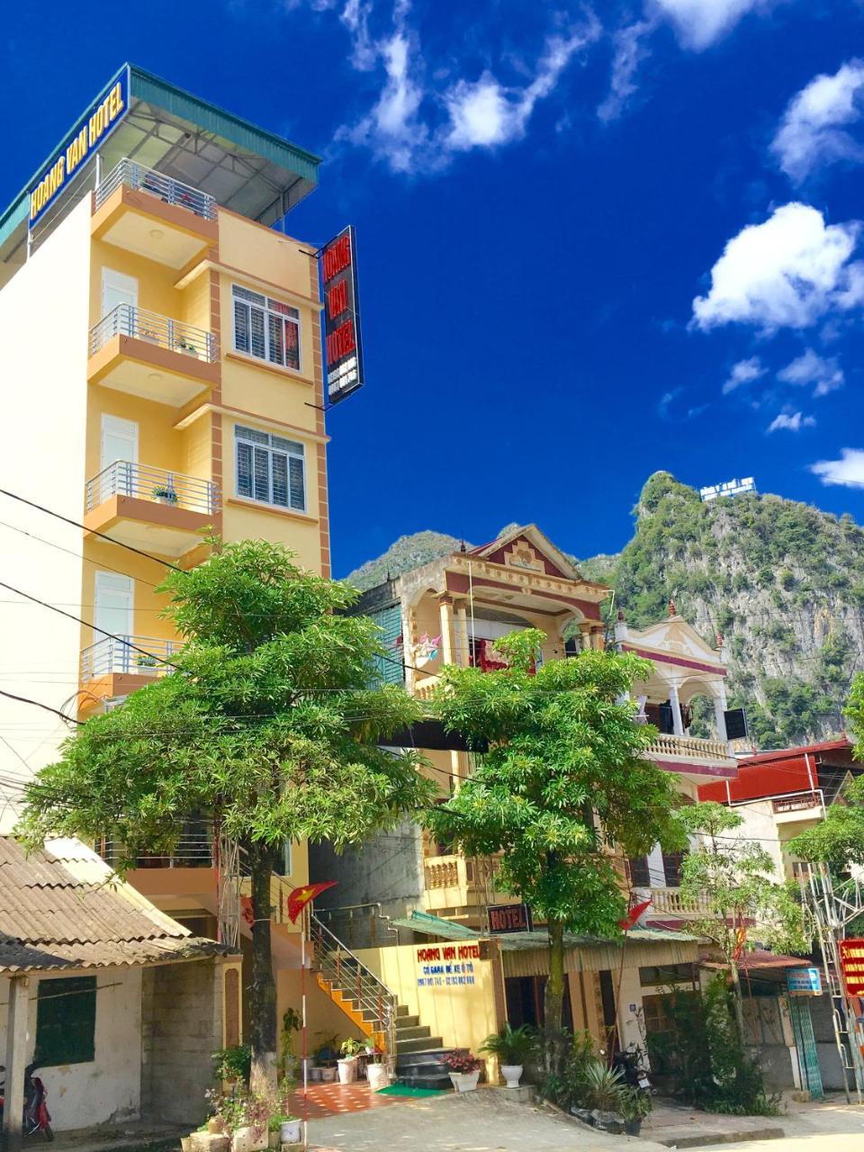 Hoang Van Hotel 동반 외부 사진