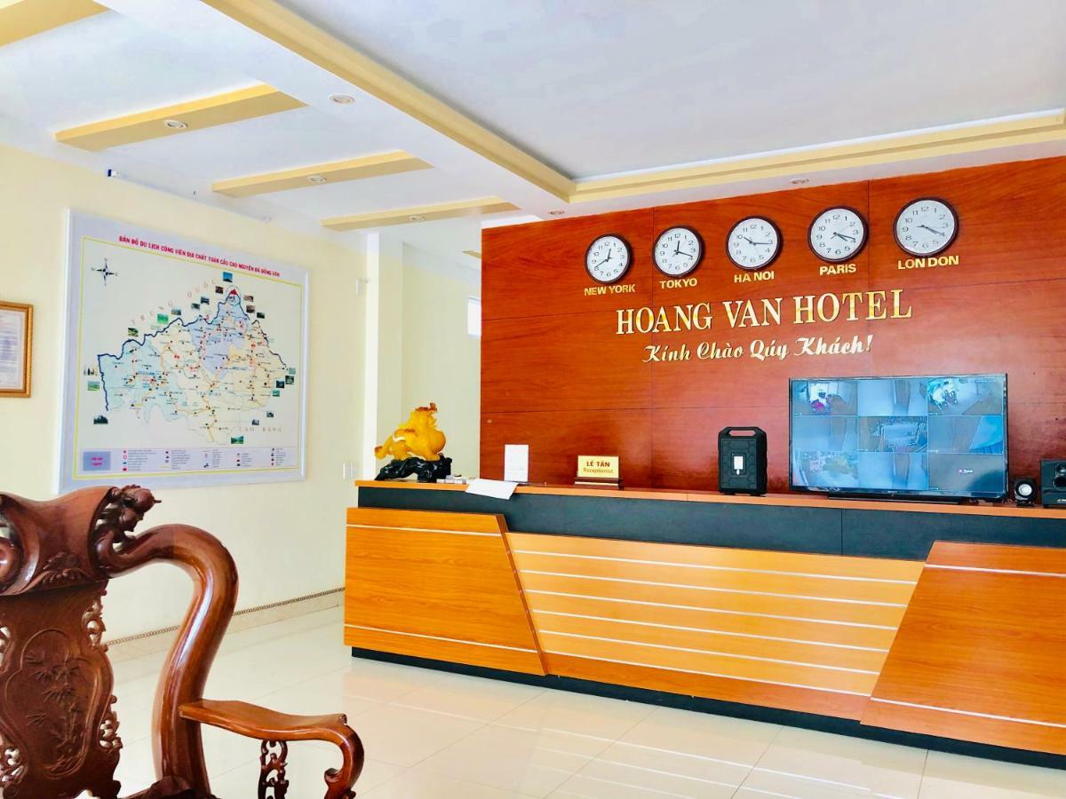 Hoang Van Hotel 동반 외부 사진